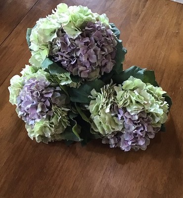 Beautiful Set Of 3 Hydrangea Bouquets Light Green And Light Purple 