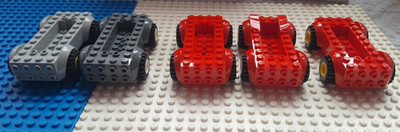 LEGO AUTO BASIS 5x10x2,5 - 6x2 AUSSPARUNG MIT MUDGAURDS UND RÄDERN