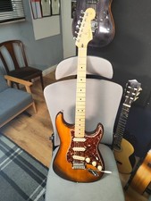 Fender Player Stratocaster 2021 Electric Guitar Maple Refinished Honeyburst