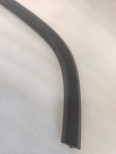 2022-2024 Rivian R1T Rear Left Fender Wheel Flare Arch Molding Trim OEM - Picture 3 of 7