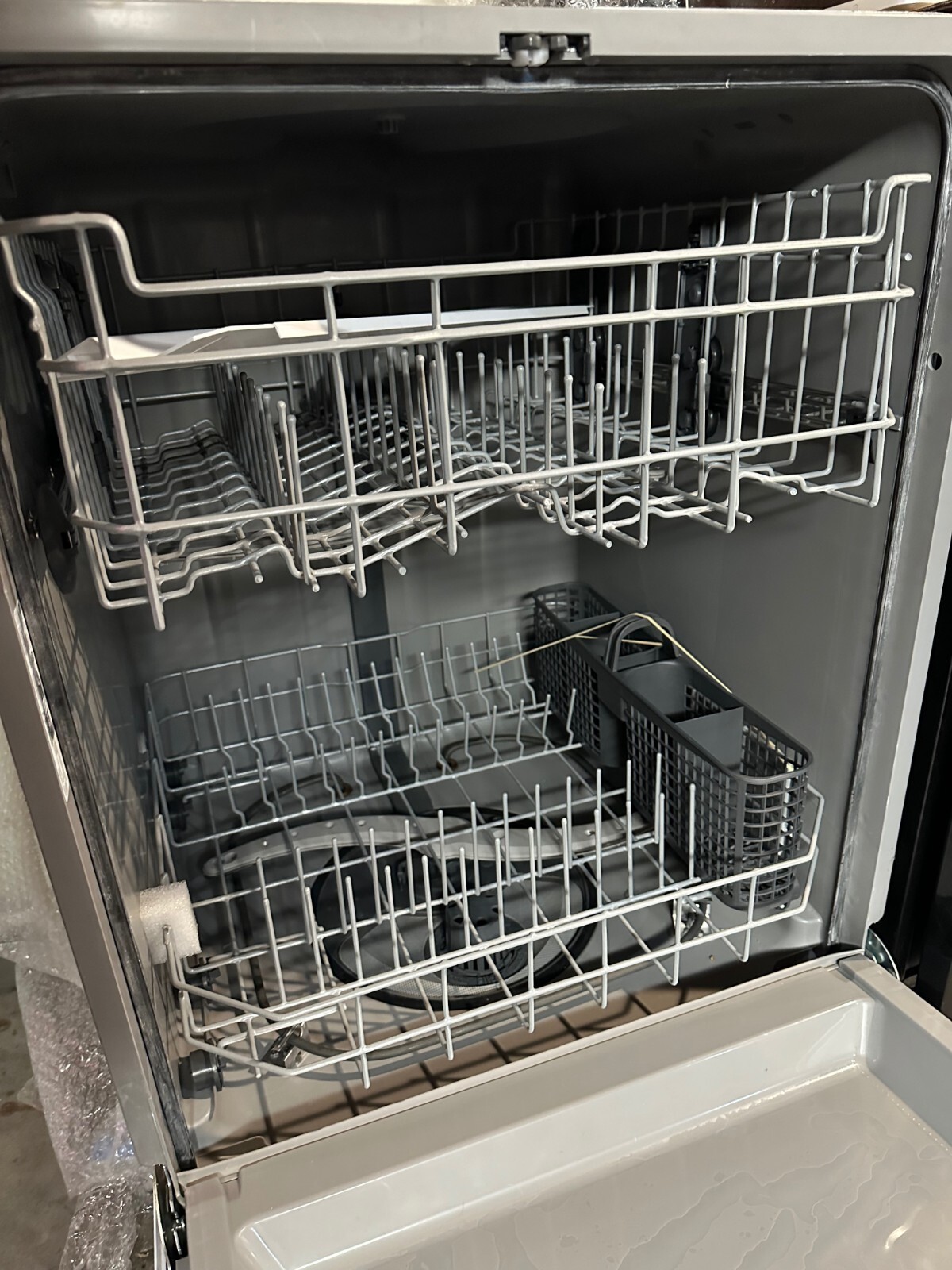 GE 24" White Full Console Dishwasher GDF535PGRWW eBay