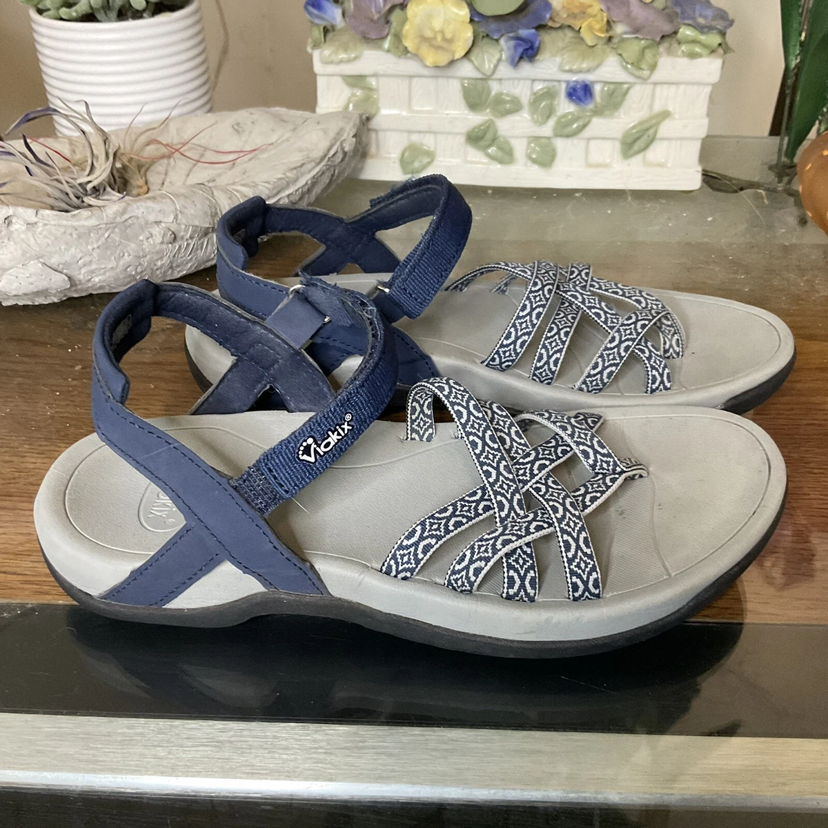 VIAKIX WOMENS SPORTS WALKING SANDALS SZ 7 eBay