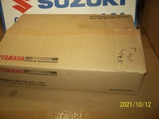 2014-2016 YAMAHA FZ09 RADIATOR FZ 09 COOLER 1RC-12461-00 -TINY LEAK OEM STRIAGHT