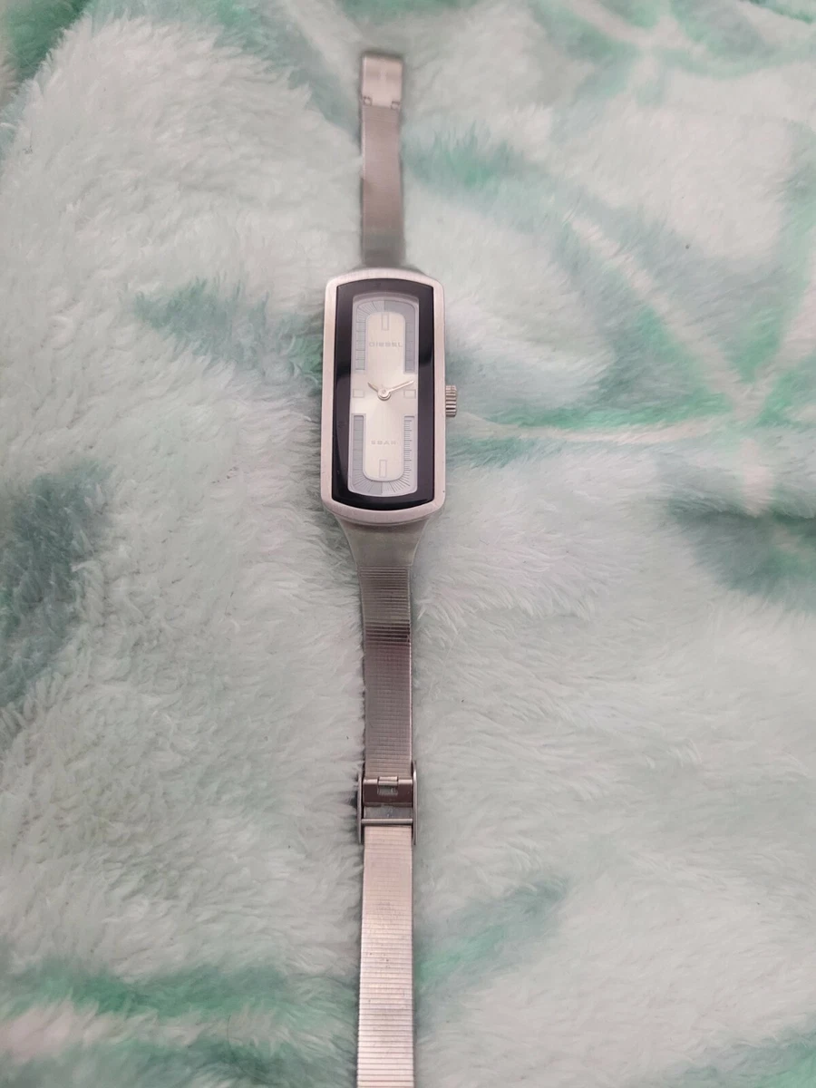 Diesel 5 Bar DZ 5002 250301. Great Condition. Needs battery. Sold As Is