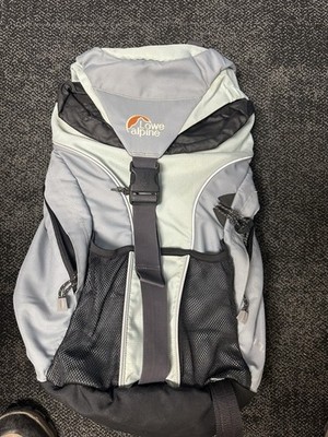 Lowe Alpine Mintaka Air ND35 Backpack Bag External Frame Hiking Camping !!
