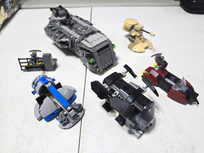 LEGO STAR WARS Buildable Vehicles