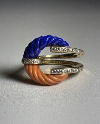 GEORG HORNEMANN 750 YELLOW GOLD RING:CORAL,LAPIS LAZULI & DIAMONDS,GERMANY