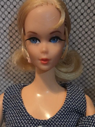 Barbie 1969 Vintage Platinum Nape Curl Talking Doll. Works Restored