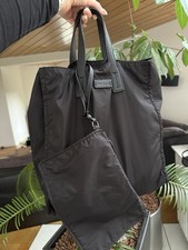 Salvatore Ferragamo Shopper Mit pouch, Nylon ...