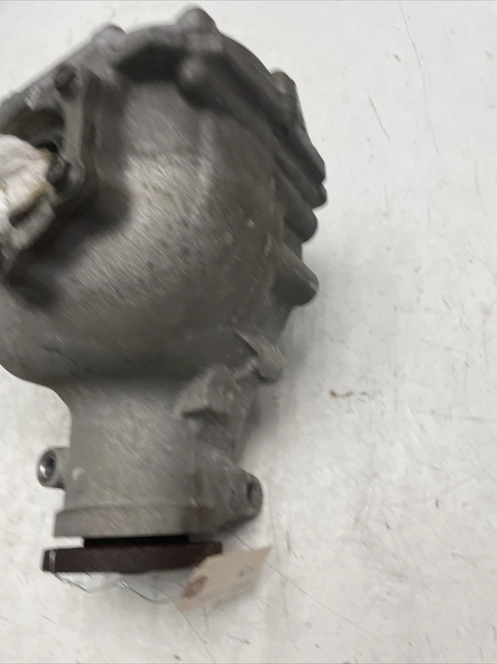 08-12 Infiniti Q70L AWD Conjunto de portador de eje diferencial delantero Foto 3 de 4