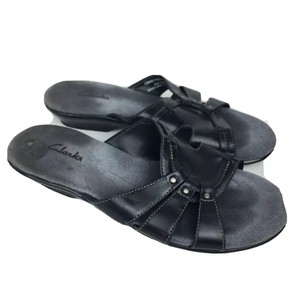 clarks black leather flip flops