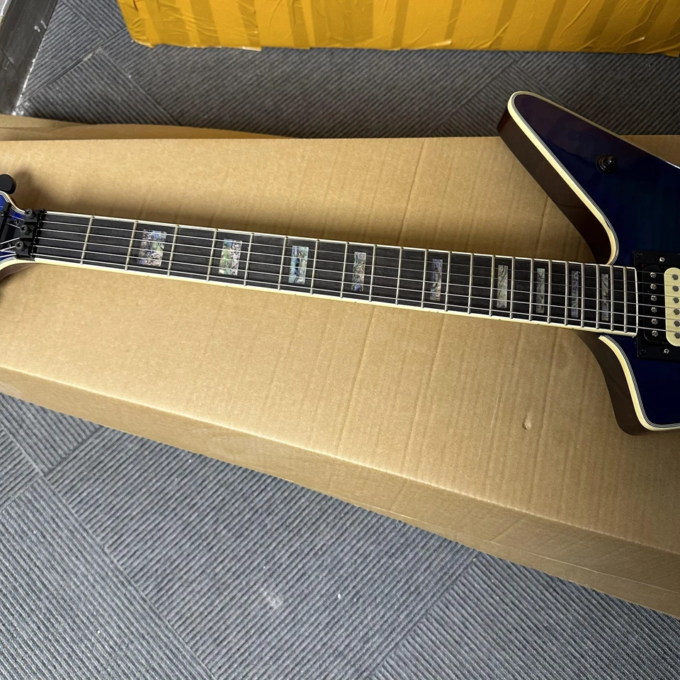 Washburn Dimebag Darrell Dime332 Blue Electric Guitar Mahogany Body Ship US - Image 3 of 4