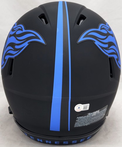 DERRICK HENRY AUTOGRAPHED TITANS ECLIPSE FULL SIZE AUTHENTIC HELMET BECKETT - Picture 4 of 12