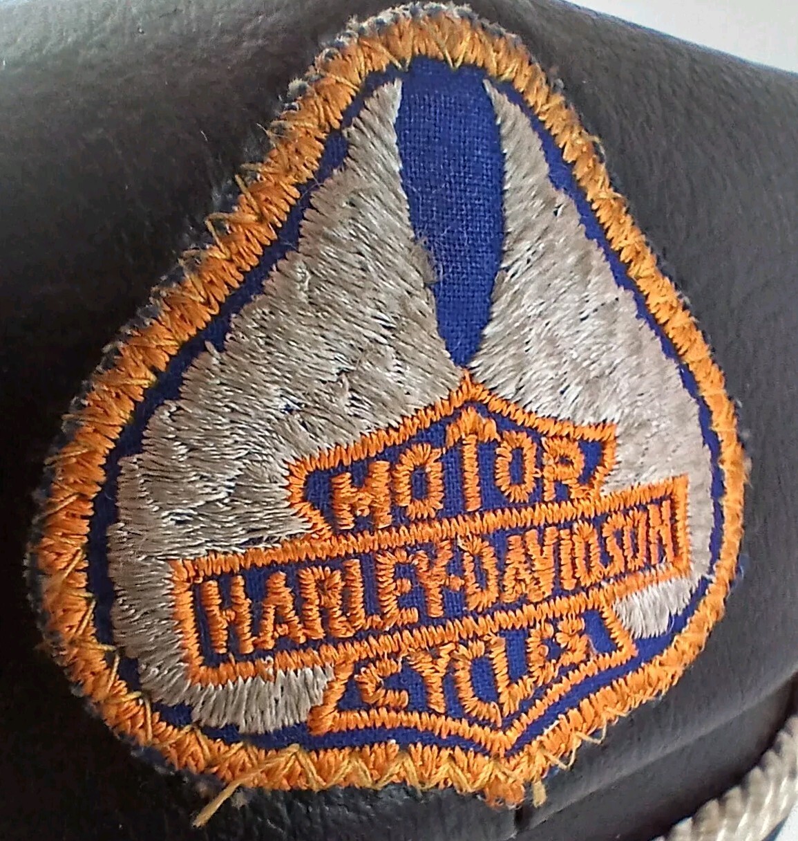 Picture 4 of 24