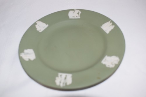 Vintage Green Jasperware Small Plate Dish Round 6 3/4 Inch Wedgewood England - 第 1/5 張圖片