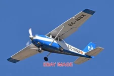 PHOTO  AEROPLANE REIMS-CESSNA F.172F SKYHAWK EC-NNX  C/N F172-0132 BUILT 1966 TE