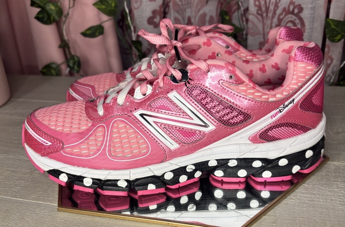 New Balance Run Disney 2014 Minnie Mouse Pink Women’s Sneakers Size 10