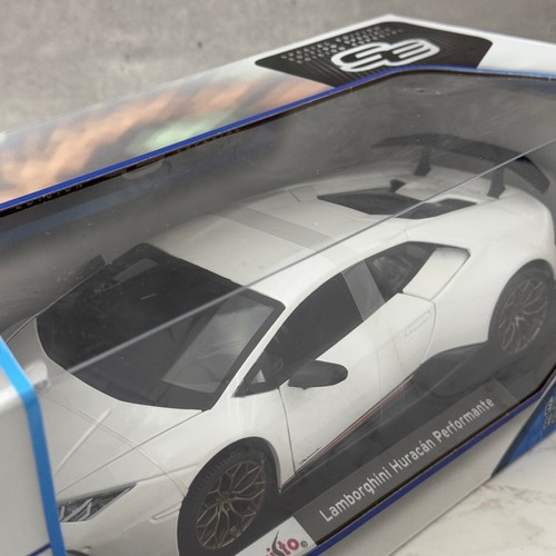 MAISTO 1:18 Scale - Lamborghini Huracan Performante - Diecast Model Car - Picture 4 of 4