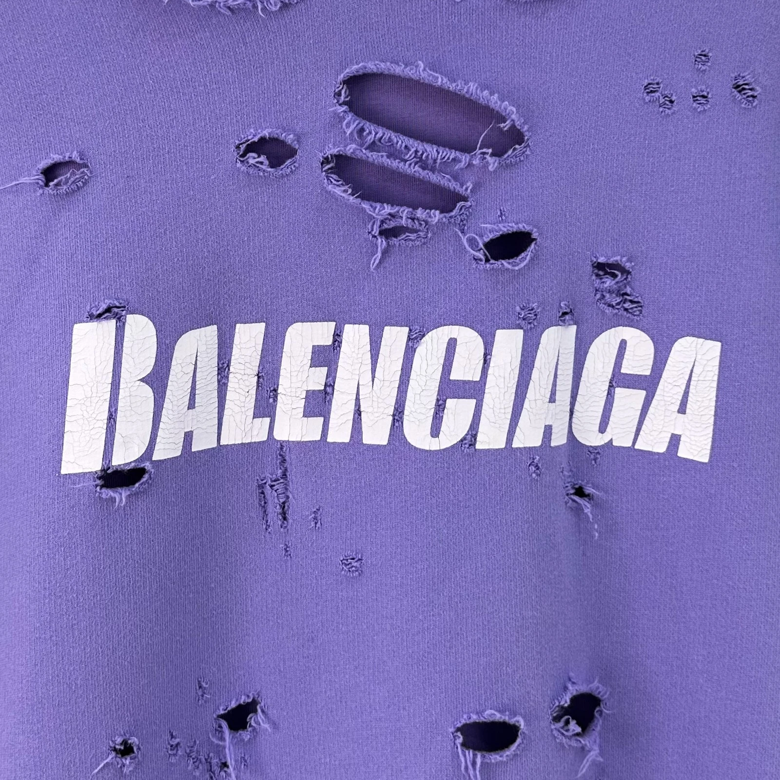 Balenciaga Felpa con Cappuccio Distressed T Shirt Viola Chiaro Bianco 659403 TKVB6 3078