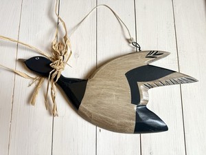 Vintage Coastal Flying Shorebird Folk Art Wooden Wall Hanging - Beach Decor