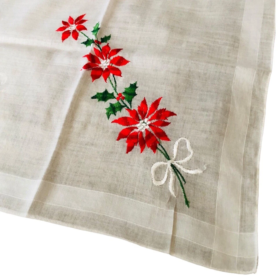 Pañuelo bordado de Navidad de colección Poinsettia Hankie lino Suiza Foto 2 de 4