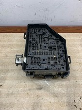 2009 CHEVROLET TRAVERSE 3.6L ENGINE FUSE BOX PARTS ONLY