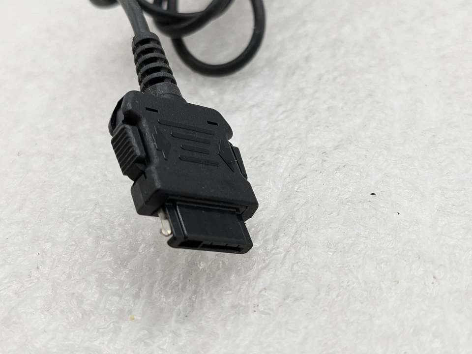 Genuine Original SoftBank ZTDAA1 AC Charger SHARP 007SH 902SH 903SH 920SH BK - Image 2 of 4