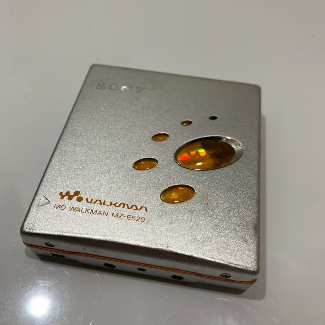 ジャンク品 SONY ポータブルMDプレーヤー MZ-E520 ジャンク
