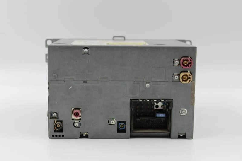 Audio Equipment Radio Am-fm-cd Receiver With Satellite 2010-2016 BMW Z4 OEM 1992 - Image 3 of 4