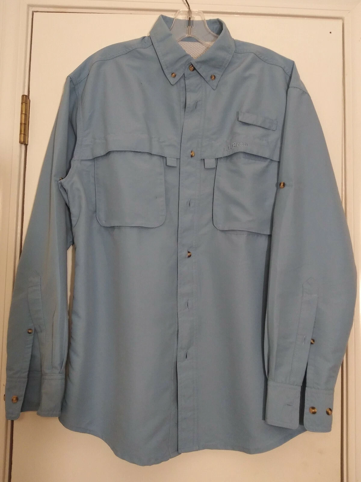 LL Bean Size Small.Men Vented Fishing Hiking Outdoor Shirt Long Sleeves.