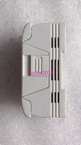 1Pcs Used KEYENCE KL-T1 - Picture 2 of 2