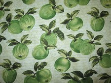 APPLES REALISTIC GREEN FRUIT CREAM TAN COTTON FABRIC FQ