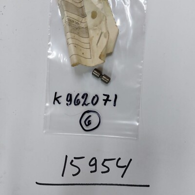 #ad NEW NOS TRACTOR PARTS K962071 PISTON Case parts 1194 880A 880B 1290 1294 13 $55.00