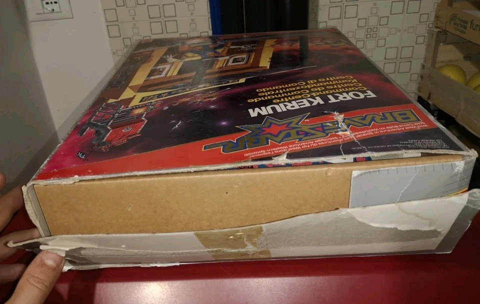 BRAVESTARR FORT KERIUM CENTRO DI COMANDO Mattel MISB Prezzo Stock Visto Piaciuto - Immagine 3 di 4