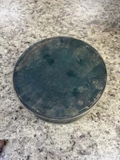 RARE 19TH C ROUND SHAKER TYPE PANTRY BOX ORIGINAL GREEN PAINT. 6X6X3" ROUGHLY.