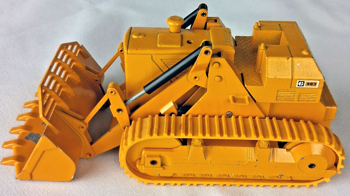 Caterpillar 983 Chargeurs #140.1 NZG 1:50