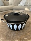 CATHERINEHOLM Norway 2 QUART CASSEROLE/Pot Black/White LOTUS Pattern MCM 60-70s — photo 2