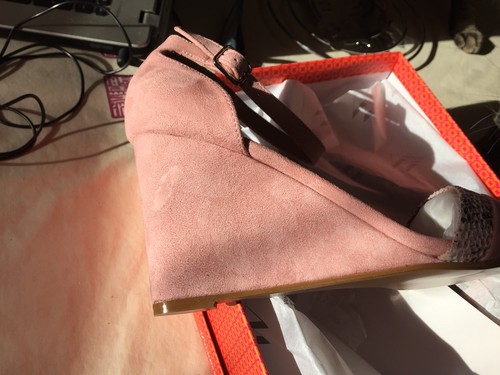 VANESSA WU été 2017 : sandales compensées roses étiquetées valeur 49€ (-30%) - Picture 5 of 12