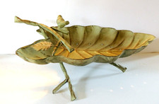 Leaf Shape w/ Bird on Branch Metal Bird Feeder Dish Tabletop Garden Patio Decor
