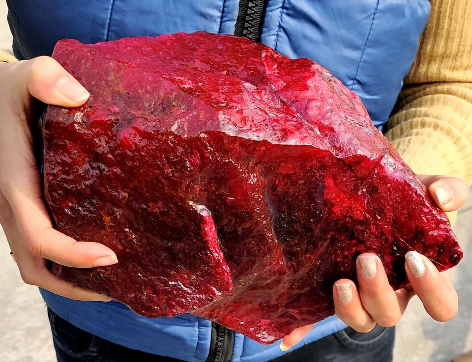 Dyed 3200Ct PULS  Red Ruby Natural African Certified Gemstone Big Rough JNL - Image 3 of 4