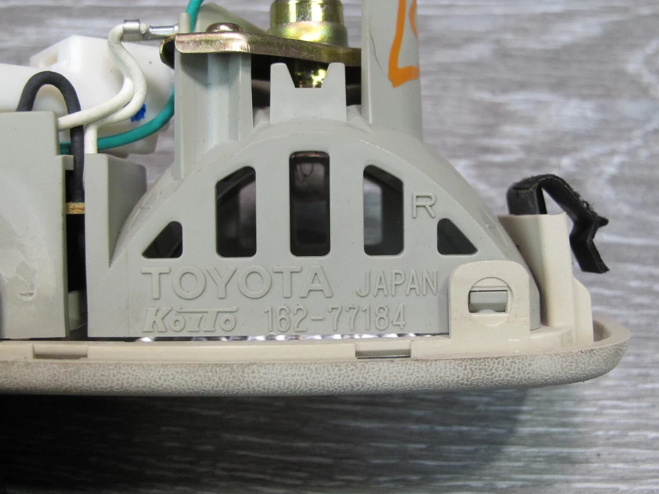 01-03 LEXUS LS430 UCF30L JUEGO DE 2 LUCES DOMO TRASERAS IZQUIERDA Y DERECHA OEM Foto 3 de 4