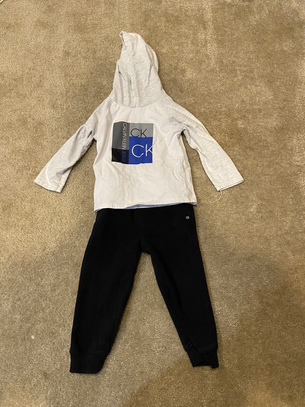 Cavin Klein Toddler Hooded Sweatshirt Set Size 3T