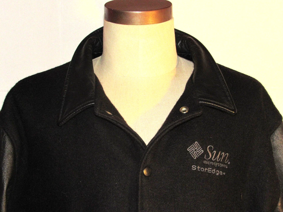 VINTAGE SUN MICROSYSTEMS 'STOREDGE' JACKET! WOOL W/LEATHER SLEEVES &TRIM! USA! M - Image 2 of 4