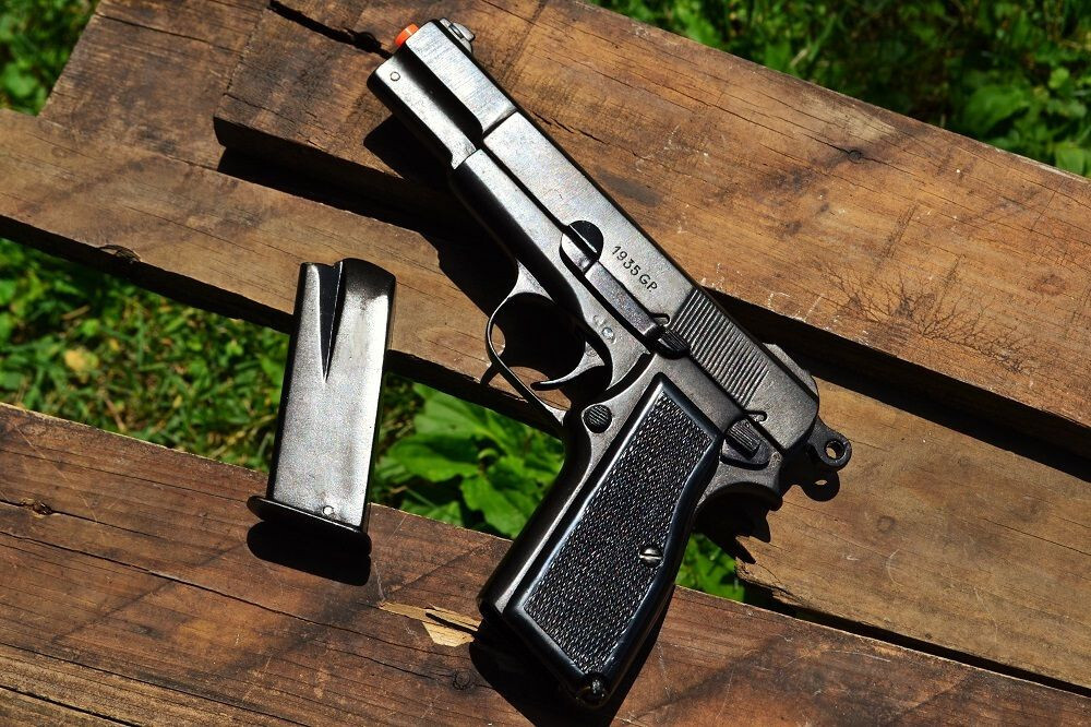 Browning Hi-Power Deluxe レプリカ Browning Hi Power 3D-printed replica - YouTube