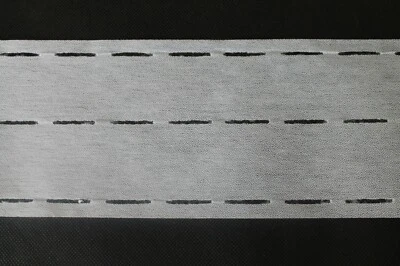 FADEN & CO Stanzband ca. 10 cm Breit Bügeleinlage 10-40-40-10 einseitig beschichtet in Weiß