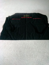monsoon valley wine. half apron brand new. Ideal for barbecues