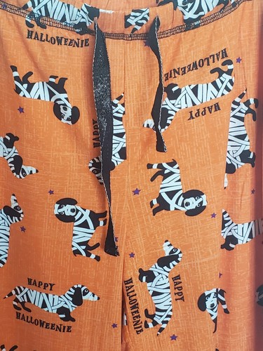 Celebrate Womens  PLUS Halloween Weiner Dog Mummy Dachshund Pajama Pants NWT - Imagen 5 de 6