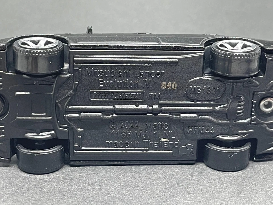 MATCHBOX 1996 MITSUBISHI LANCER EVOLUTION IV - COMO NUEVO Foto 4 de 4