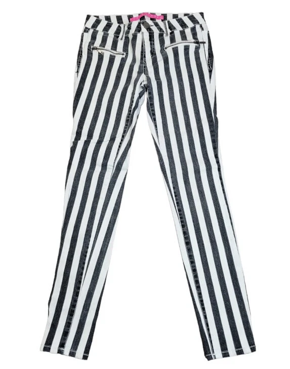Tinseltown Black White Vertical Stripe Beetlejuice 24x29 Skinny Jeans Size 4