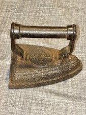 Antique No. 4 Sad Iron 700 K – Cast Iron Flat Iron – Laundry Iron 1.6kg
